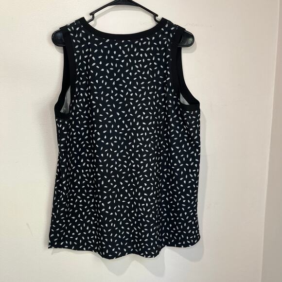 Chico’s Zen Sport Black White Dot Print Notch Neck Tank Top NWT Size 2 US L - Picture 2 of 8